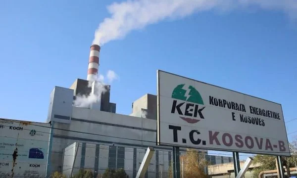 A bleu KEK-u energji elektrike nga kompani të palicencuara?