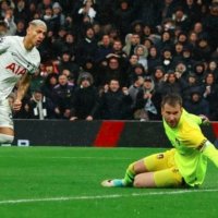 Tottenhami mposhtet nga Foresti