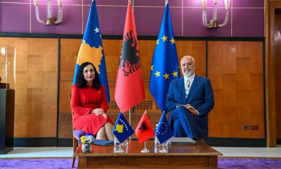 Osmani: Me Ramën pata një bisedë përmbajtësore rreth aspiratës së përbashkët evropiane të Kosovës dhe Shqipërisë