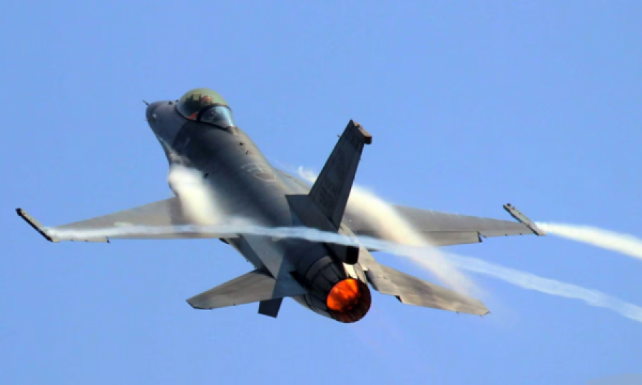 Tajvani detekton avionë luftarakë të Kinës