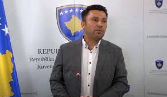 Adnan Rrustemi, presidencës: Mbi çfarë baze kushtetuese e ligjore e refuzuat Konjufcën në takim?