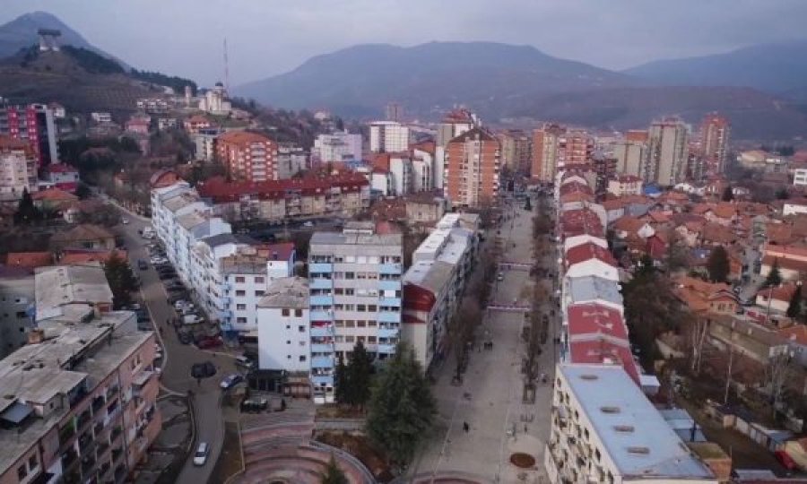 Serbët protestojnë sot në veri, Vuçiq propagandoi se mblidhen edhe shqiptarët, u demantua nga policia e Qeveria