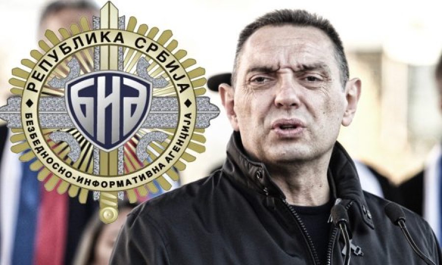 Pavarësisht largimit, Vulin e dëshmon se ende qëndron në krye të BIA-s, e zbulon se ai fshihet pas arrestimeve në kufi