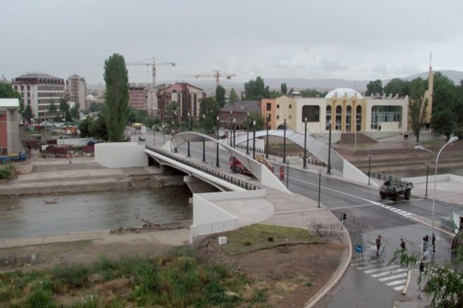 Në pritje të ylberit mbi Urë!