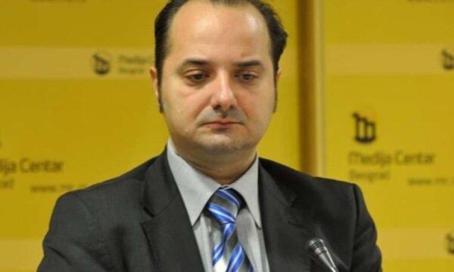 Ideatori i “Botës Serbe” pretendon se identiteti serb është “absolutisht shumicë” në listën e regjistrit në Mal të Zi
