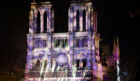 Notre Dame mbledh liderët botërorë në Paris