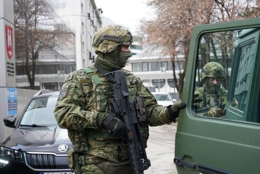 KFOR realizon stërvitje në Pejë