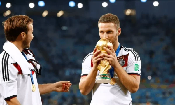 Shkodran Mustafi në mesin e kampionëve të botës që u pensionuan në vitin 2024