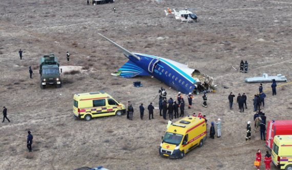 Deri tani nuk dihet shkaku i rrëzimit të avionit në Kazakistan