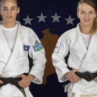 Distria e Nora e zbulojnë në Japoni rrugëtimin e vështirë