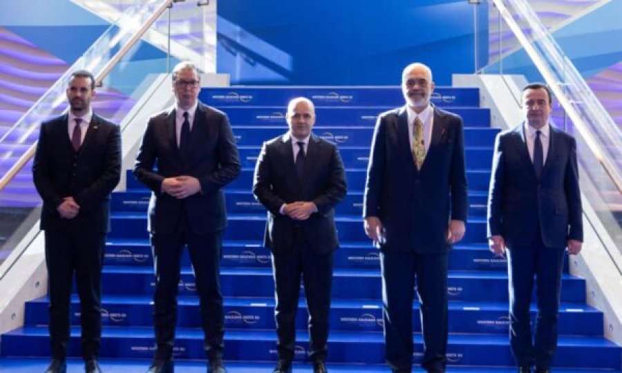 Albin Kurti dhe Edi Rama me Vuçiqin mblidhen në Mal të Zi