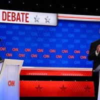 “Gati sa më zuri gjumi në skenë”, Biden fajëson udhëtimet për performancën e tij në debatin presidencial