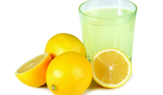 Përdorimi i shumëfishtë i lëngut të limonit