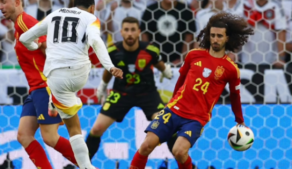 Peticioni për përsëritjen e ndeshjes Spanjë-Gjermani, mblidhen mbi 350 mijë nënshkrime