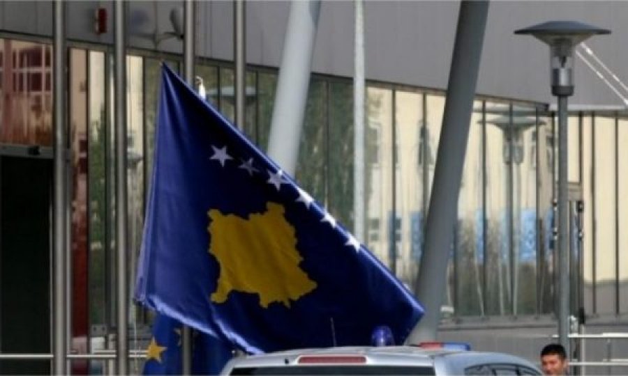 Rreziku i dështimit të shtetit të Kosovës vjen nga njerëzit që bartin funksione publike, ngase nuk e din se si funksionon shteti!