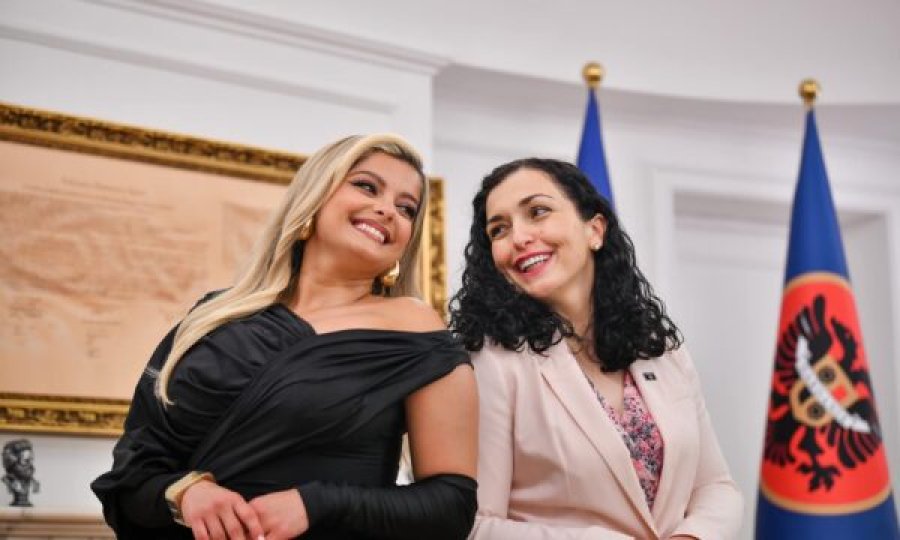 Osmani takohet me Bebe Rexhën: Suksesi i Bebes është shembull i jashtëzakonshëm