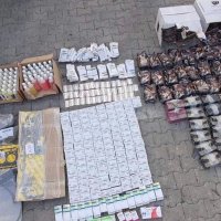 Ndalohen dy kosovarë nga policia maqedonase për kontrabandim të barnave, kafesë dhe parfumeve 