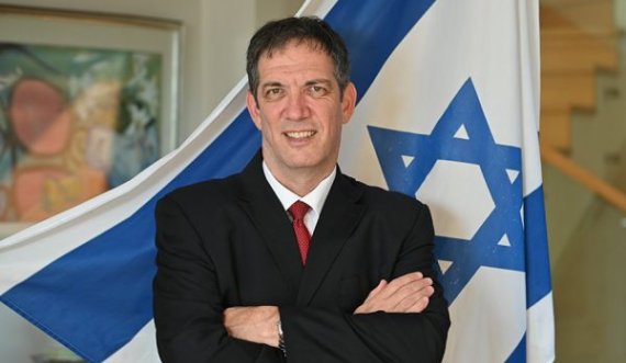 Ambasadori i Izraelit në Beograd: Do të donim të shihnim një zgjidhje paqësore me Kosovën, por s’i përzihemi Serbisë