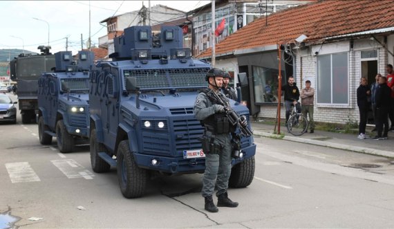 Policia vazhdon aksionin në veri,  konfiskon armë e fishekë në Zubin Potok e Zveçan