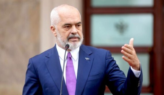 Ministrat e rinj në qeverinë shqiptare, Edi Rama i prezanton në mbledhjen e grupit