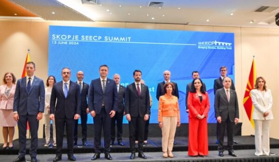 Vjosa Osmani pjesëmarrëse në samitin SEECP 