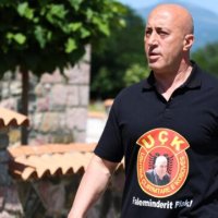 Haradinaj kujton babanë në 6-vjetorin e vdekjes: I përjetshëm kujtimi për ty Plak Hilmi