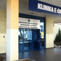 Pacientët me kancer përballen me mungesë barnash në QKUK