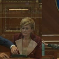 Tension në Kuvend, Bogujevci urdhëron sigurimin t’i largojë nga salla deputetët Zyba e Shala, kërkesa nuk përfillet