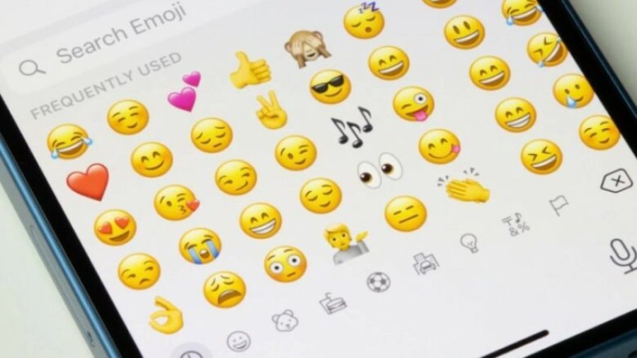 Shtohen disa emoji të reja: Tired Smiley, Harp dhe Shovel