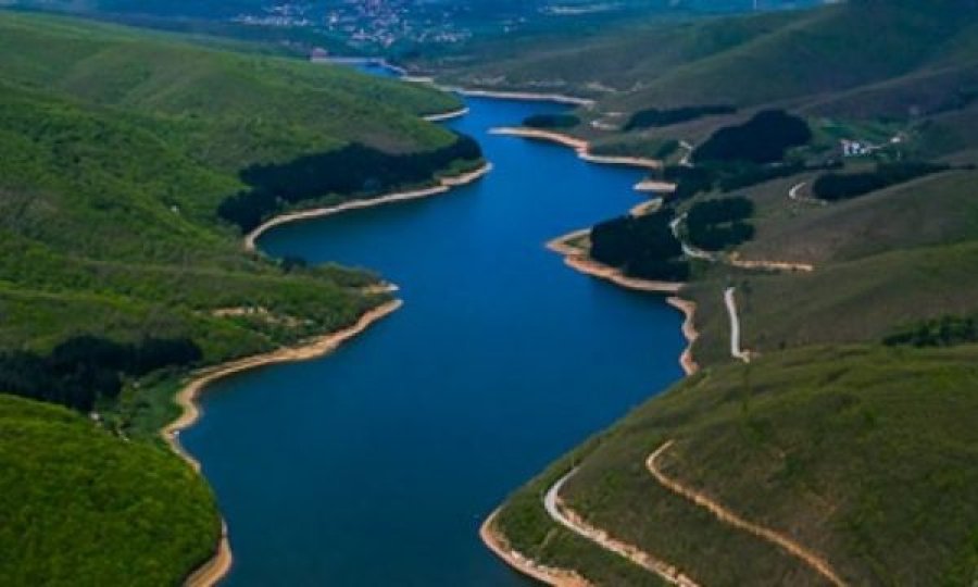 Liqeni i Batllavës në të ardhmen do të bëhet me një zip-line