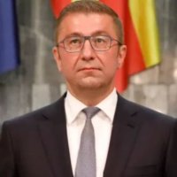 Mickoski: Për veshësh do t’i çojmë në burg ata që me krim lejuan vrasje kolektive