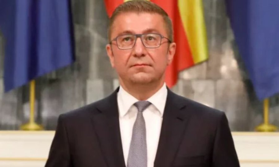 Mickoski: Gjuha shqipe nuk po rrezikohet dhe s'po i pengon askujt