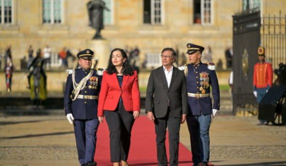 Vjosa Osmani pritet me nderime të larta ushtarake nga presidenti i Kolumbisë