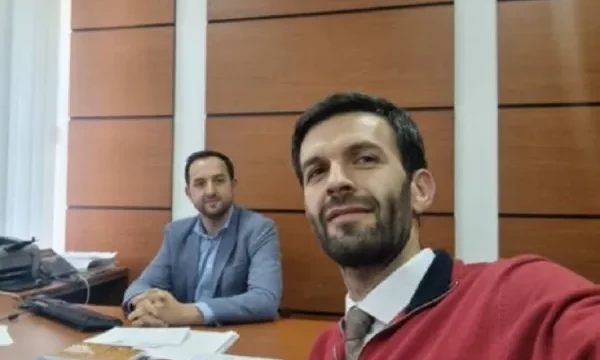 Eman Rrahmani dhe Visar Korenica largohen nga Vetëvendosje