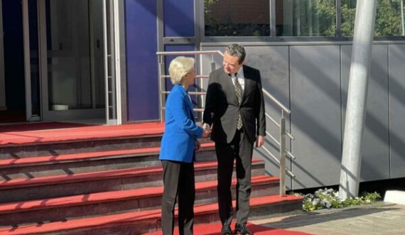 Von Der Leyen pritet nga Kurti në Qeverinë e Kosovës