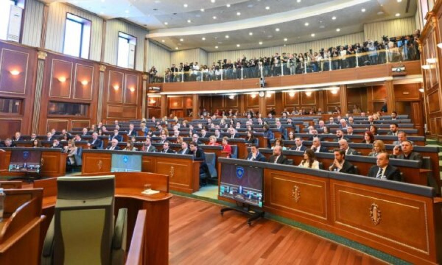 Muharremi thirrje qytetarëve të reagojnë pas ngecjes së Kuvendit për të shtatën herë