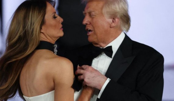 Vallëzimi me Donald Trumpin, Melania mahnit në ballo