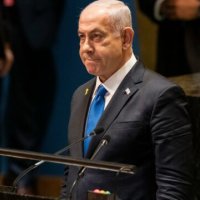 Reagime të mëdha publike në Tel Aviv ndaj vendimit të kabinetit të sigurisë